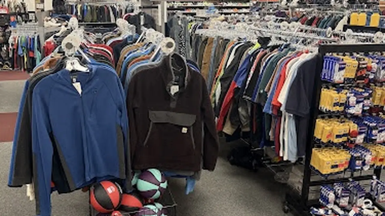 Consignment store in Rockland, Maine: Midcoast Sports Exchange