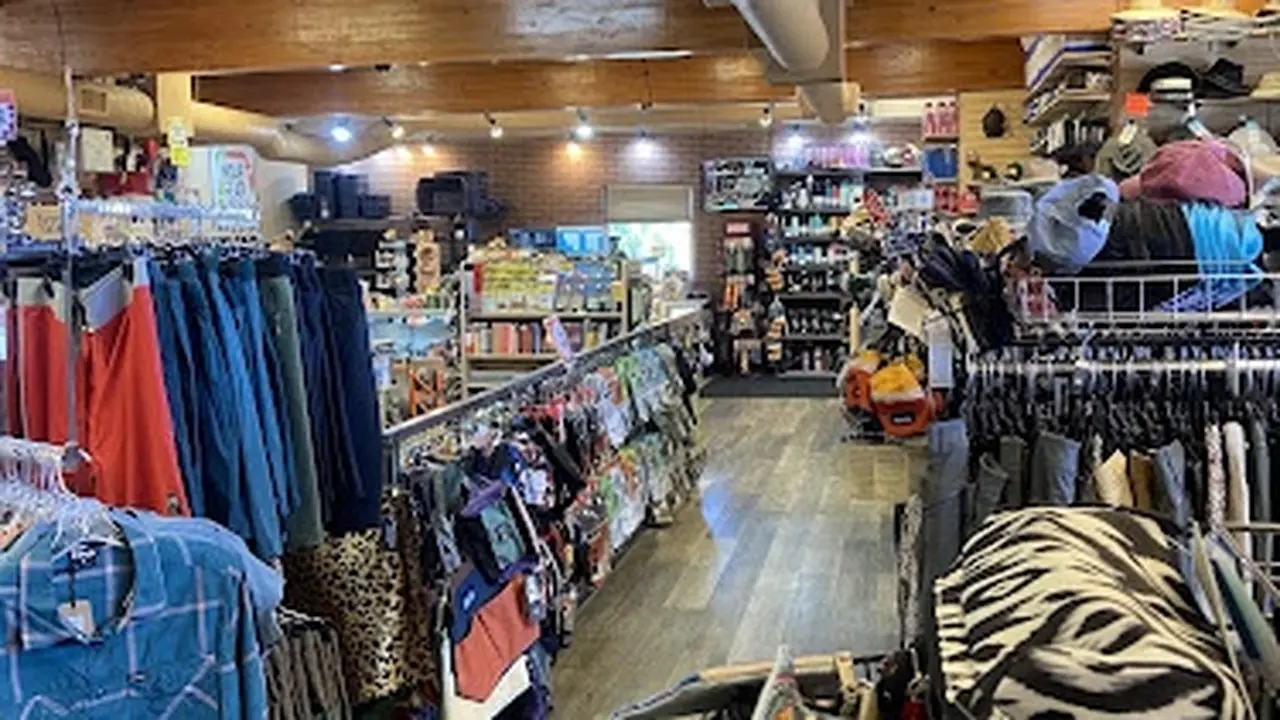 Consignment store in Moab, Utah: Moab Gear Trader