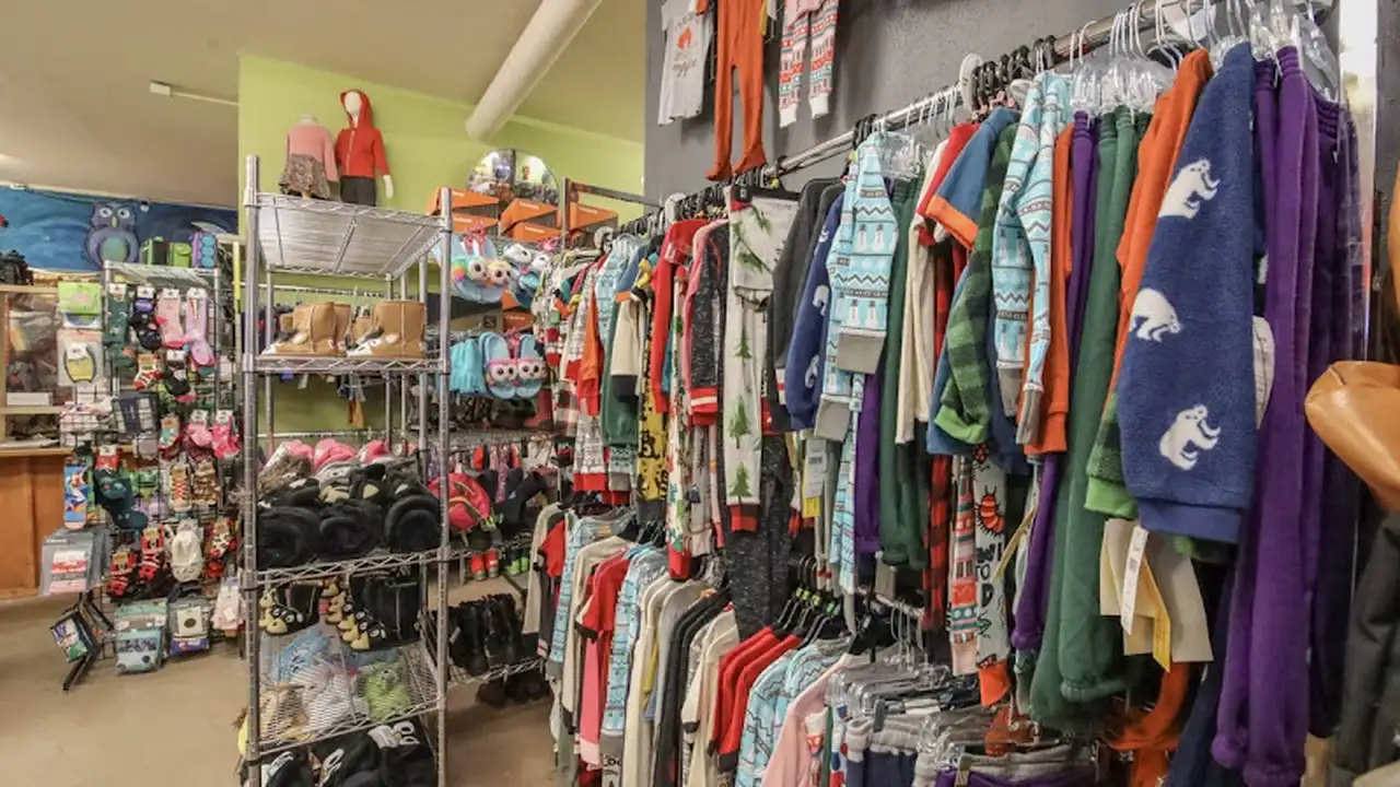 Consignment store in Truckee, California: Mountain Kids Consignment