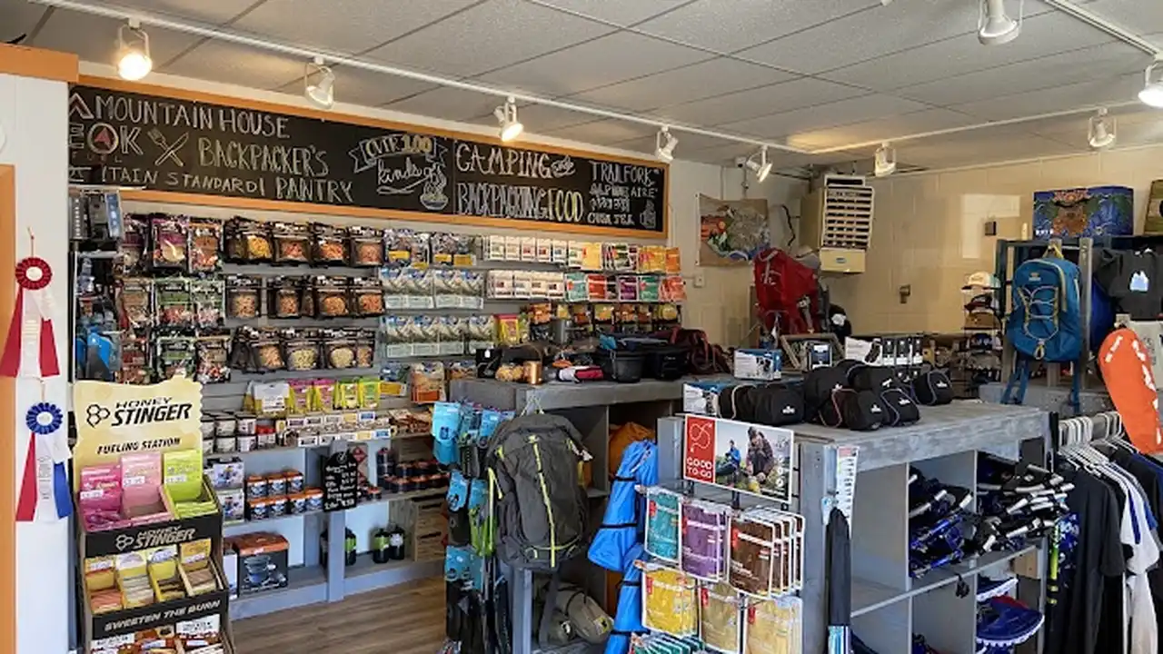 Consignment store in Golden, Colorado: Mountain Side Gear Rental