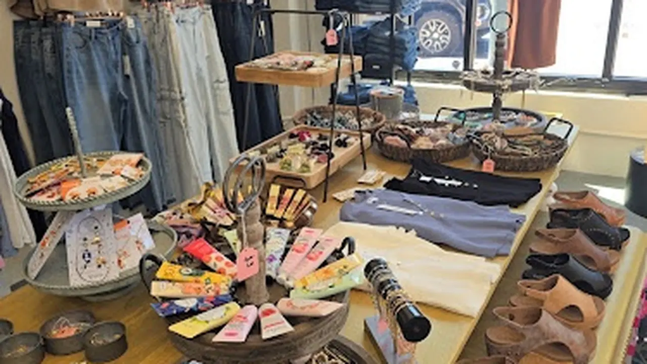 Consignment store in Denver, Colorado: My Local Boutique