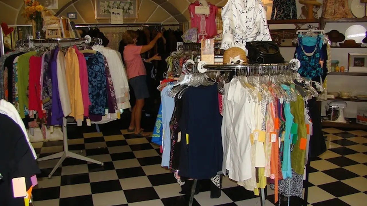 Consignment store in Hilton Head Island, South Carolina: My Sister's Closet