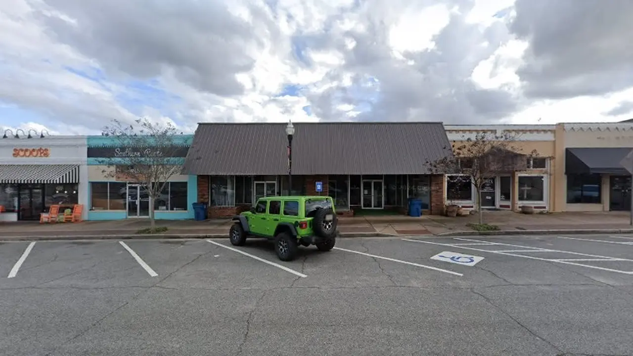 Consignment store in Lyons, Georgia: Na 2 U Consignment