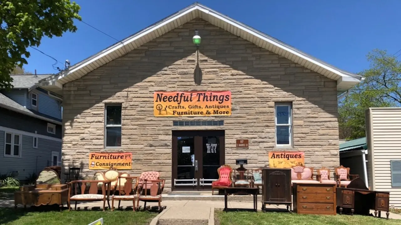 Consignment store in Charlotte, Michigan: Needful Things Charlotte