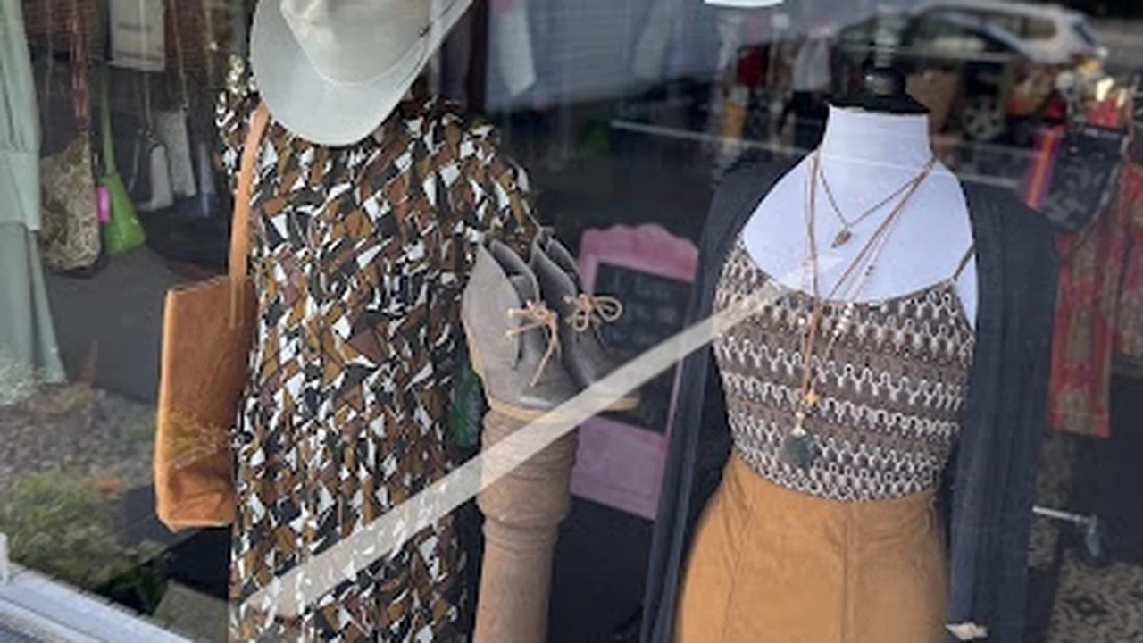 Consignment store in Salem, Virginia: New'd
