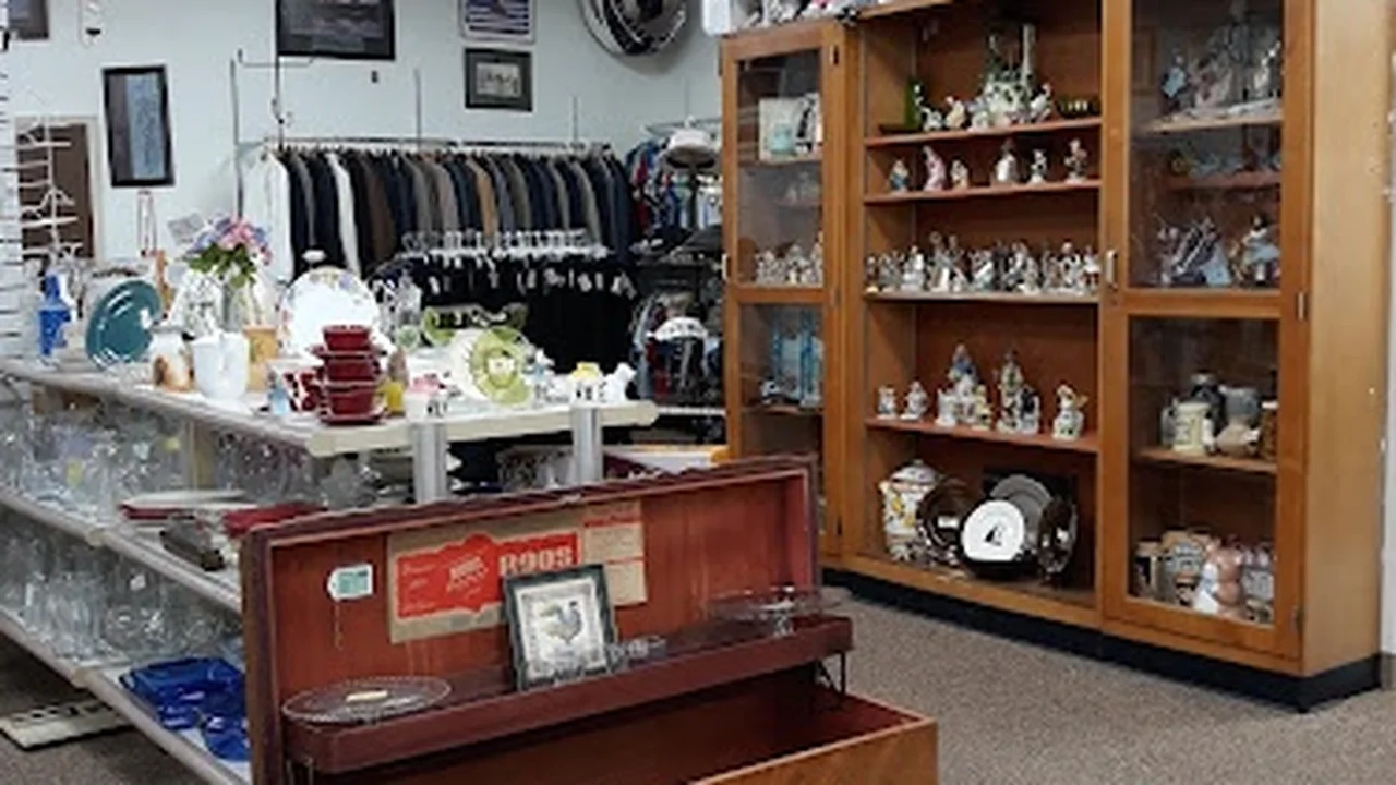 Consignment store in Lapeer, Michigan: New To You Consignment