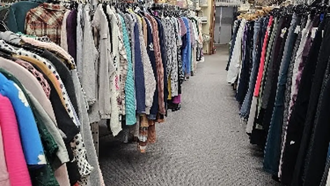 Consignment store in Jamestown, North Dakota: Nita's Attic