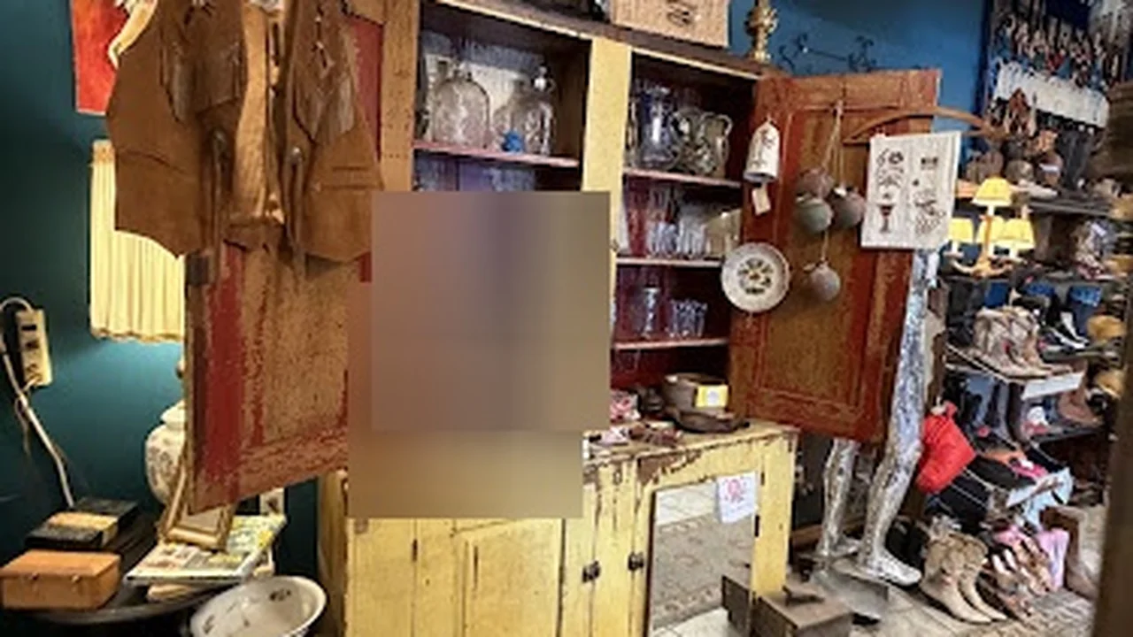 Consignment store in Durango, Colorado: NoMAD Consignment Thrift Local Art