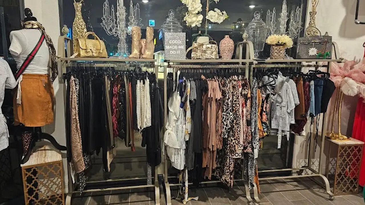 Consignment store in Westminster, California: OC Glam & Consignment