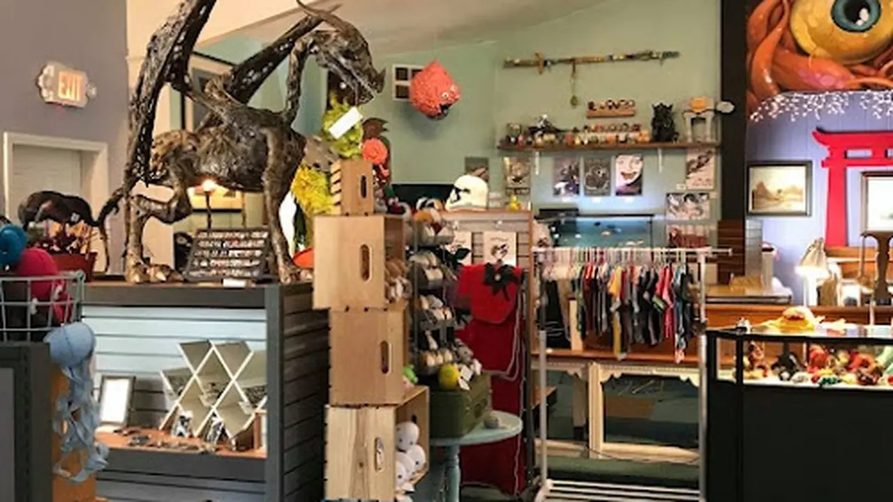 Consignment store in Akron, Ohio: Oddmall Outpost: Assembly of Odd