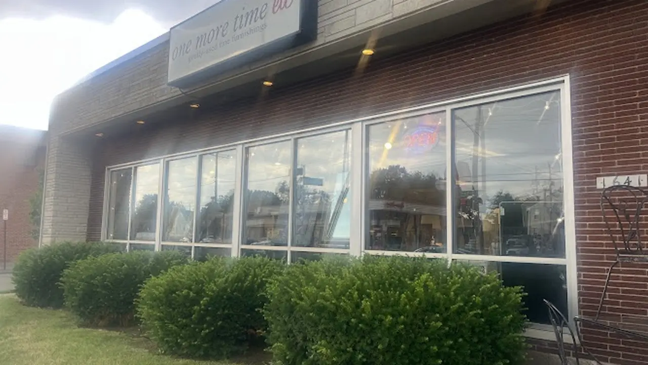 Consignment store in Columbus, Ohio: One More Time Etc