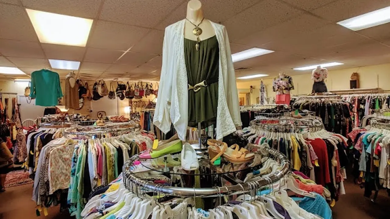 Consignment store in Littleton, Massachusetts: Options Consignment