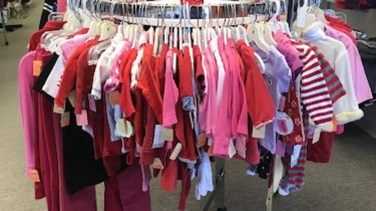 Consignment store in Brunswick, Ohio: Pete & Polly Children's Resale Shop