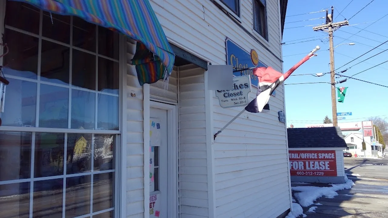 Consignment store in Pittsfield, New Hampshire: Pittsfield Clothes Closet