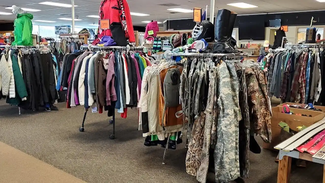Consignment store in Tacoma, Washington: Playback Sports