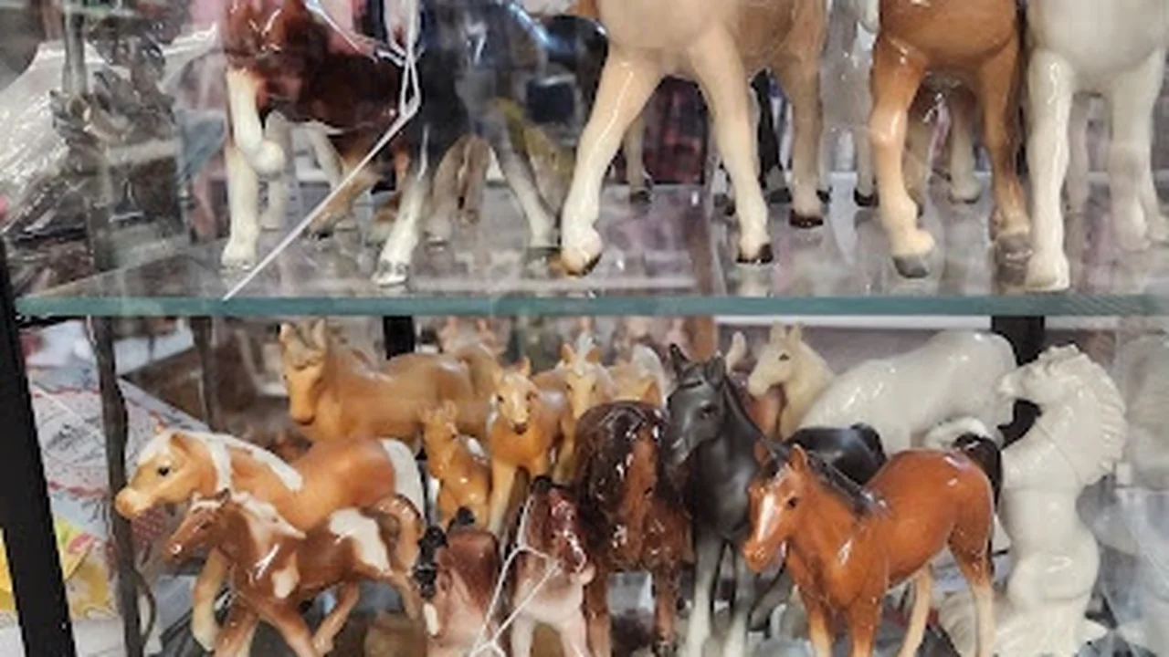Consignment store in Platte, South Dakota: Puddleducks Consignments