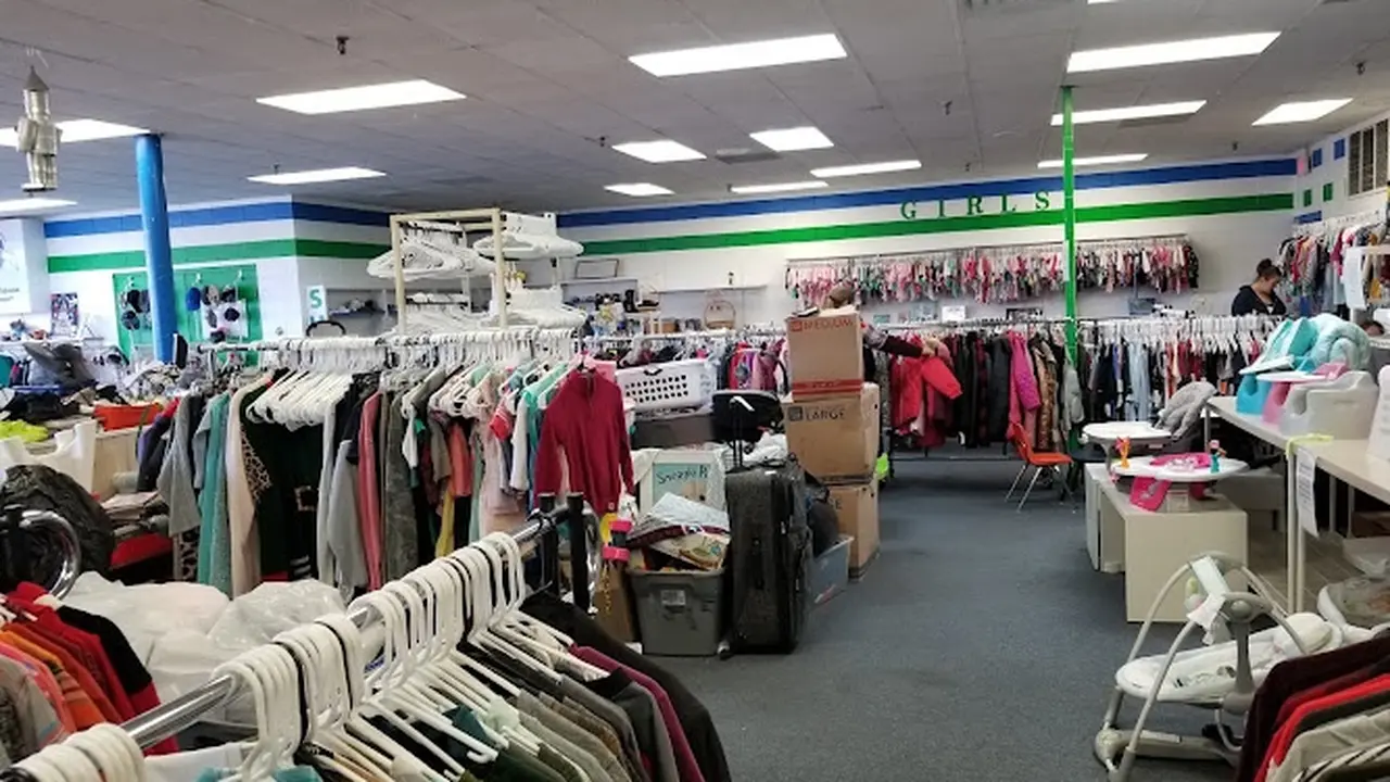 Consignment store in Kankakee, Illinois: R Kids