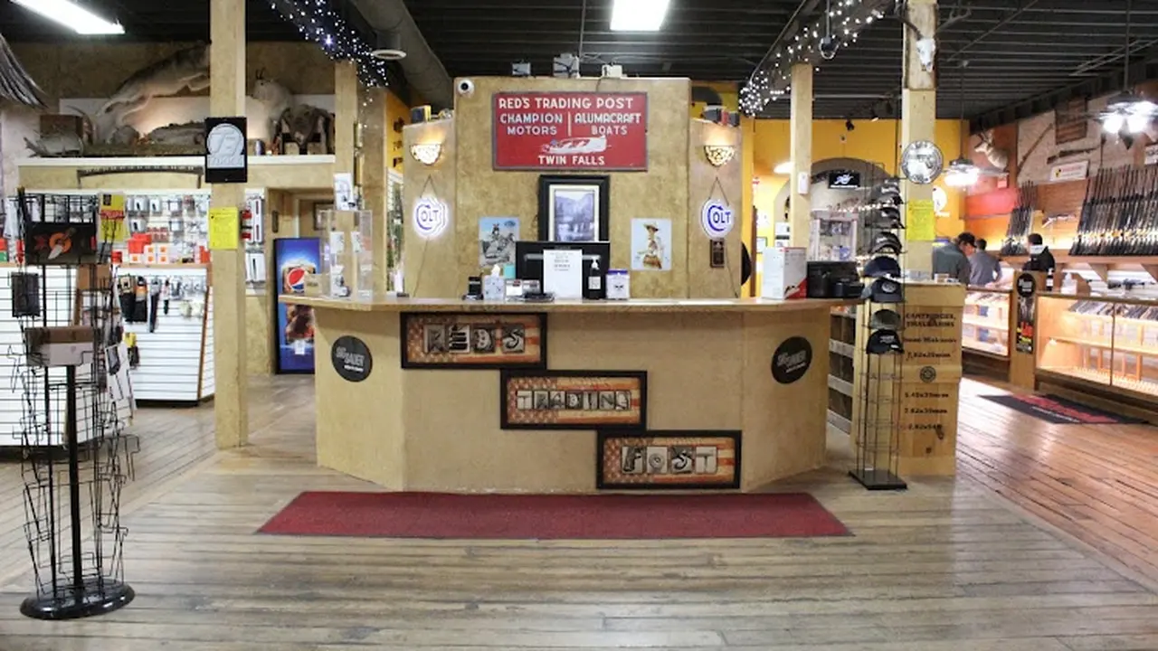 Consignment store in Twin Falls, Idaho: Red's Trading Post