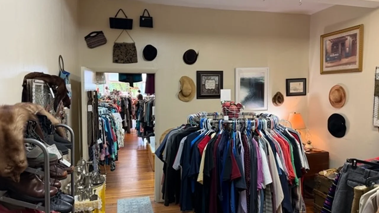Consignment store in Kutztown, Pennsylvania: Renee's Finder's Keepers