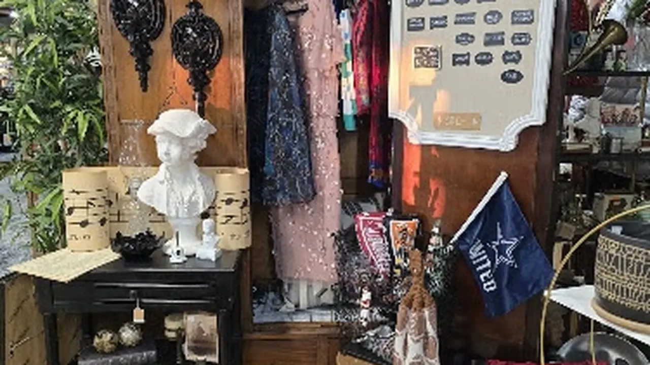 Consignment store in McKinney, Texas: ReRun Resale & Consignment