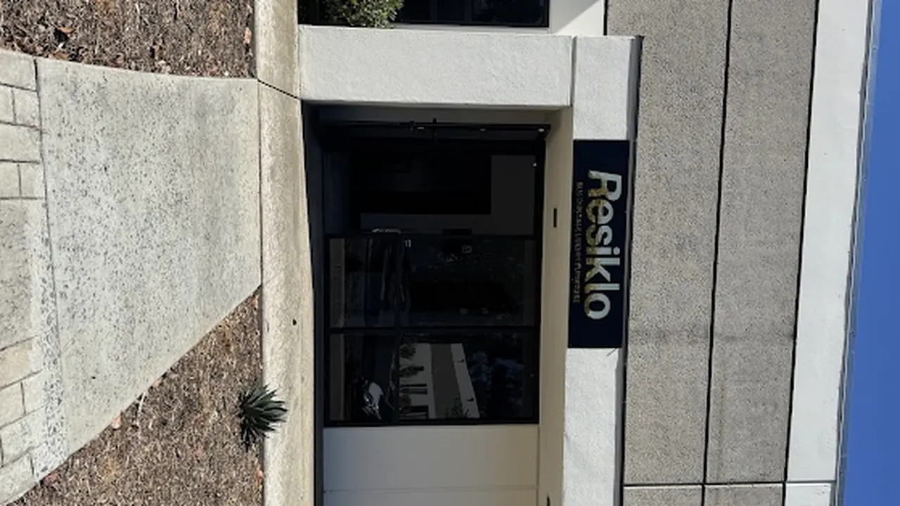 Consignment store in Brooklyn, New York: Resiklo NYC