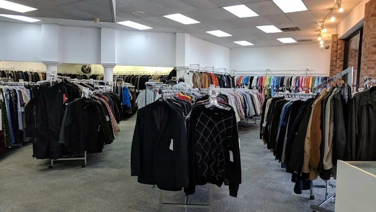 Consignment store in Dallas, Texas: ReThreads