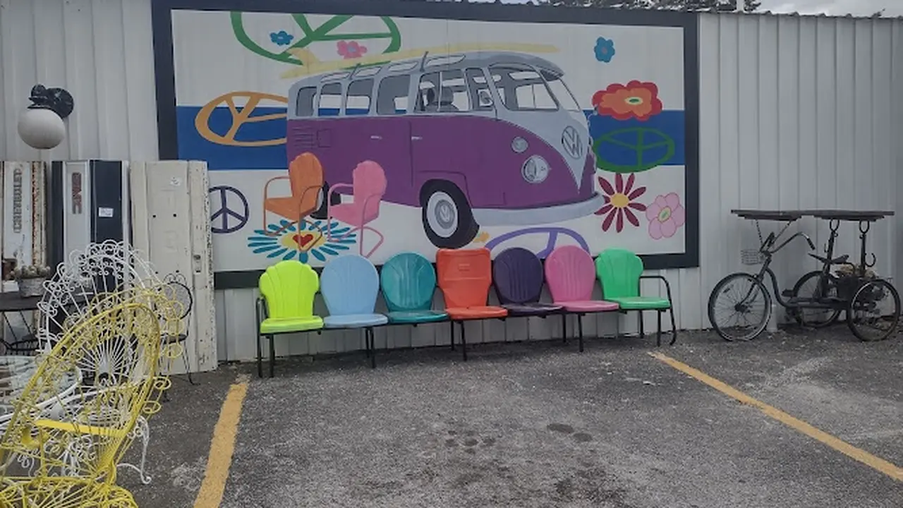Consignment store in Bowie, Texas: Ritzy Ragz