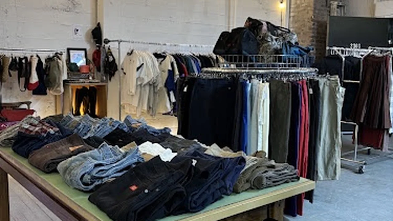 Consignment store in Tacoma, Washington: Ropa