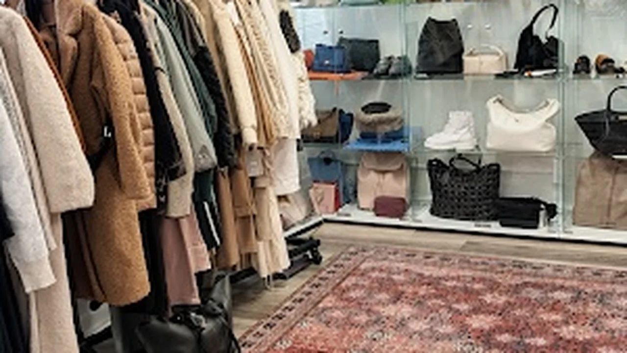 Consignment store in Burlingame, California: Rotation Studio