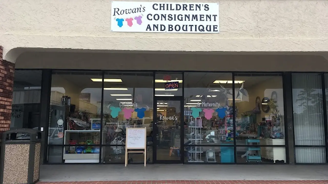 Consignment store in Valdosta, Georgia: Rowan's Children's Boutique & Resale