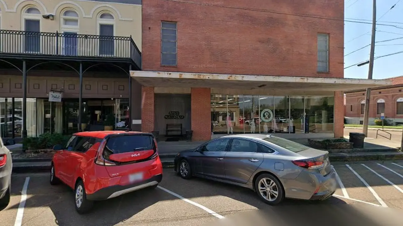 Consignment store in Brookhaven, Mississippi: Roxy Magnolia