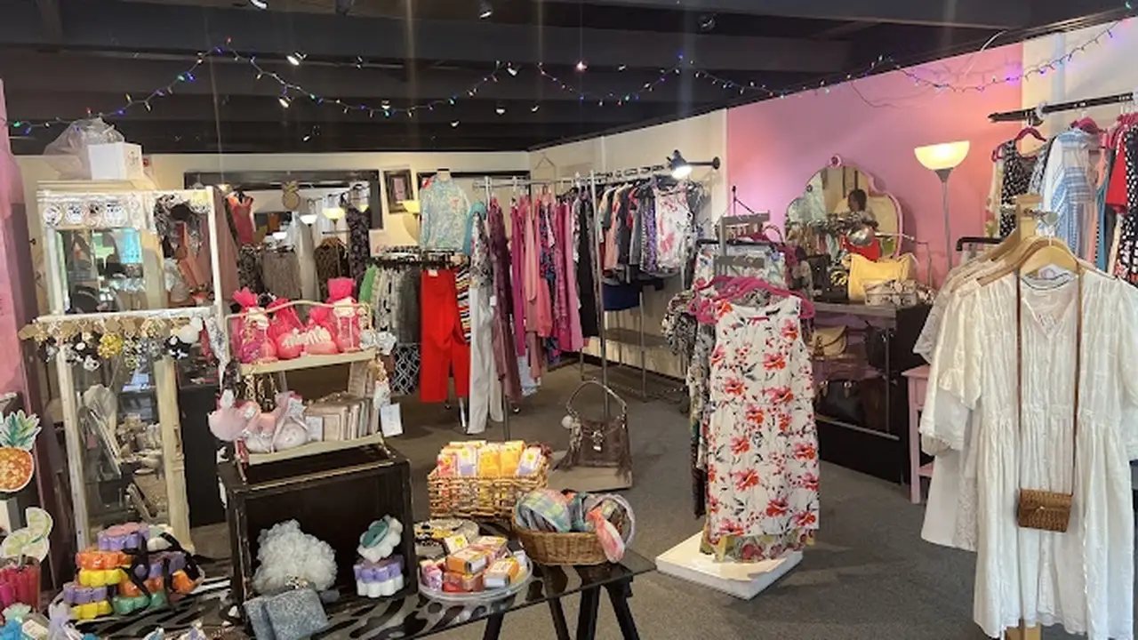 Consignment store in Cockeysville, Maryland: Sass Resale Boutique LLC by Rebecca Vest