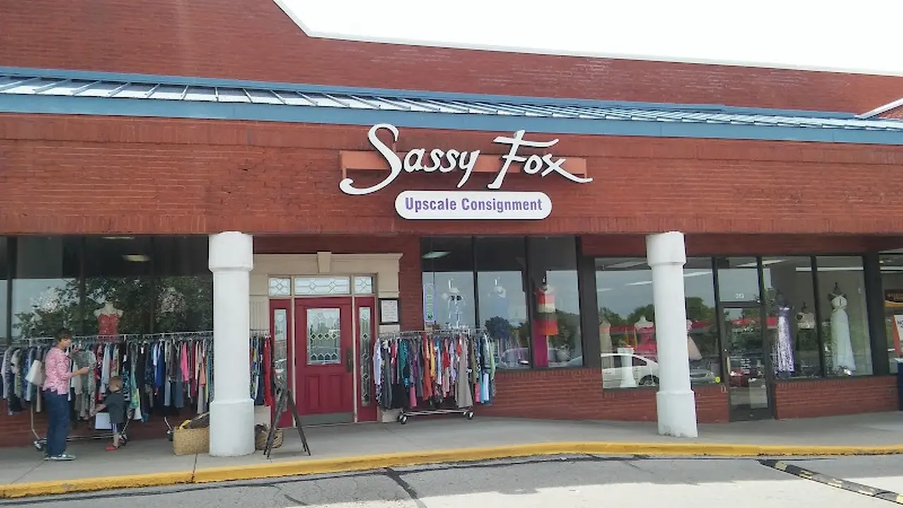 Consignment store in Lexington, Kentucky: Sassy Fox