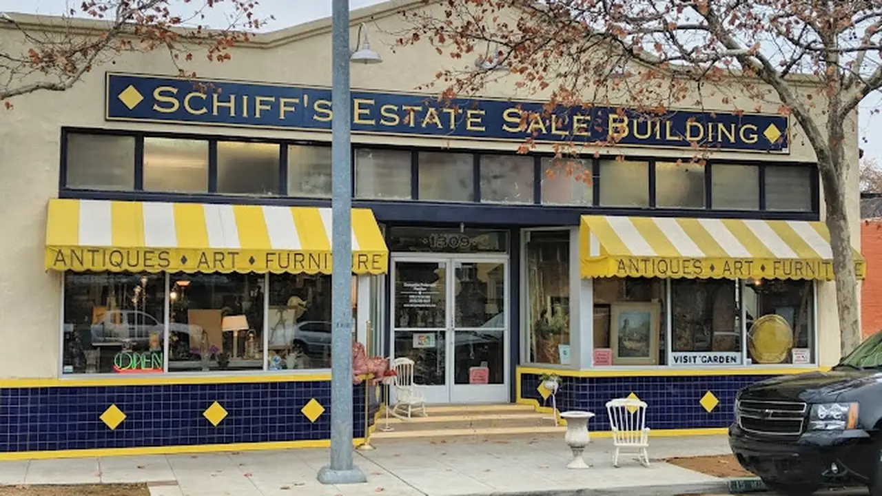 Consignment store in Sacramento, California: Schiff's Estate Sale Building