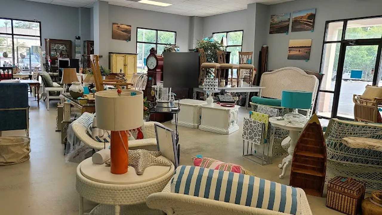 Consignment store in Ocean View, Delaware: Seaquels