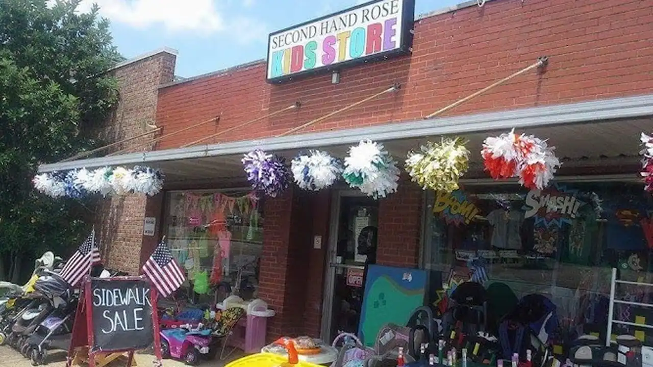Consignment store in Ashland, Kentucky: Second Hand Rose Kids Consignment