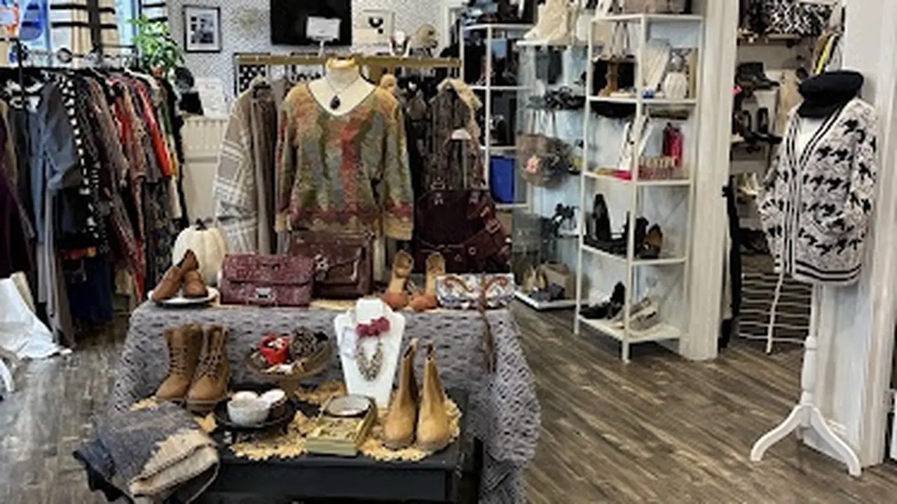 Consignment store in Rochester, New York: Second Look Styling & Boutique
