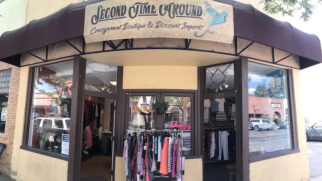Consignment store in Durango, Colorado: Second Time Around