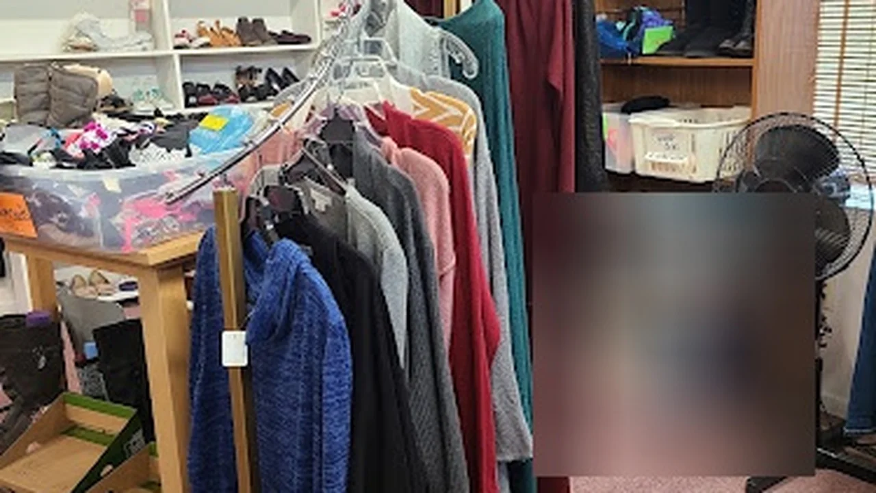 Consignment store in Turin, Iowa: Second Turin