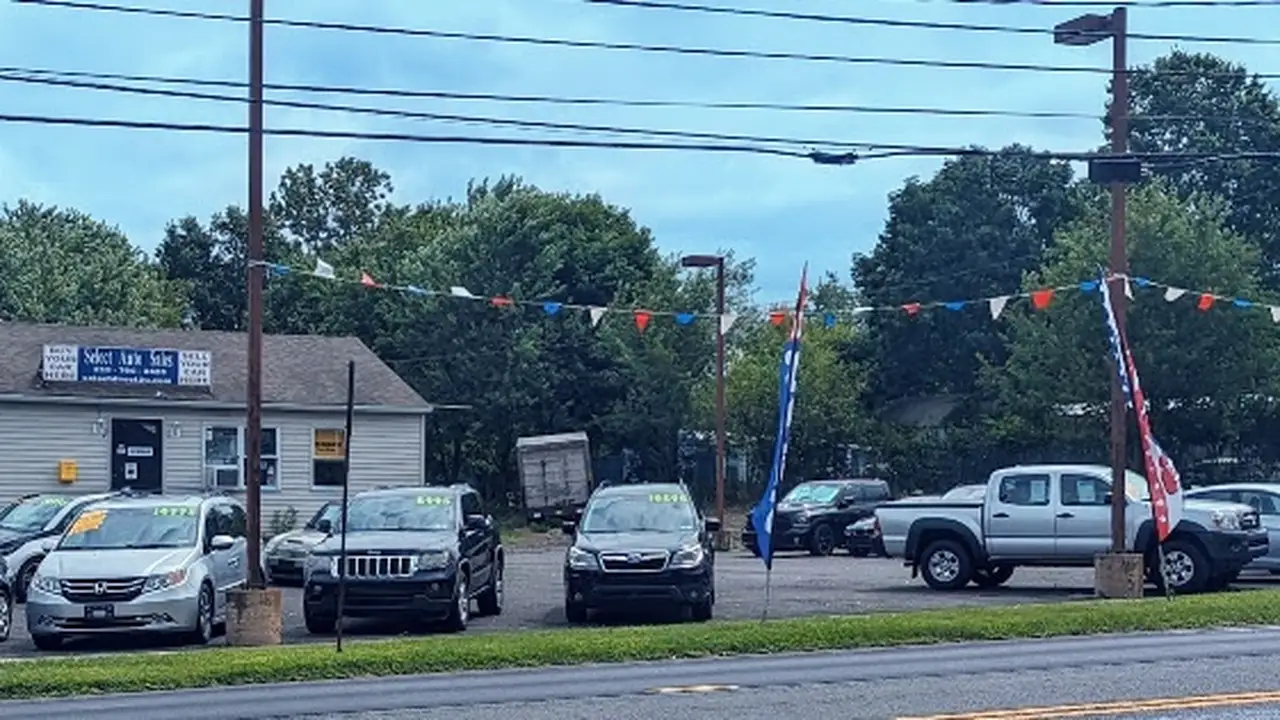 Consignment store in Doylestown, Pennsylvania: Select Auto Sales