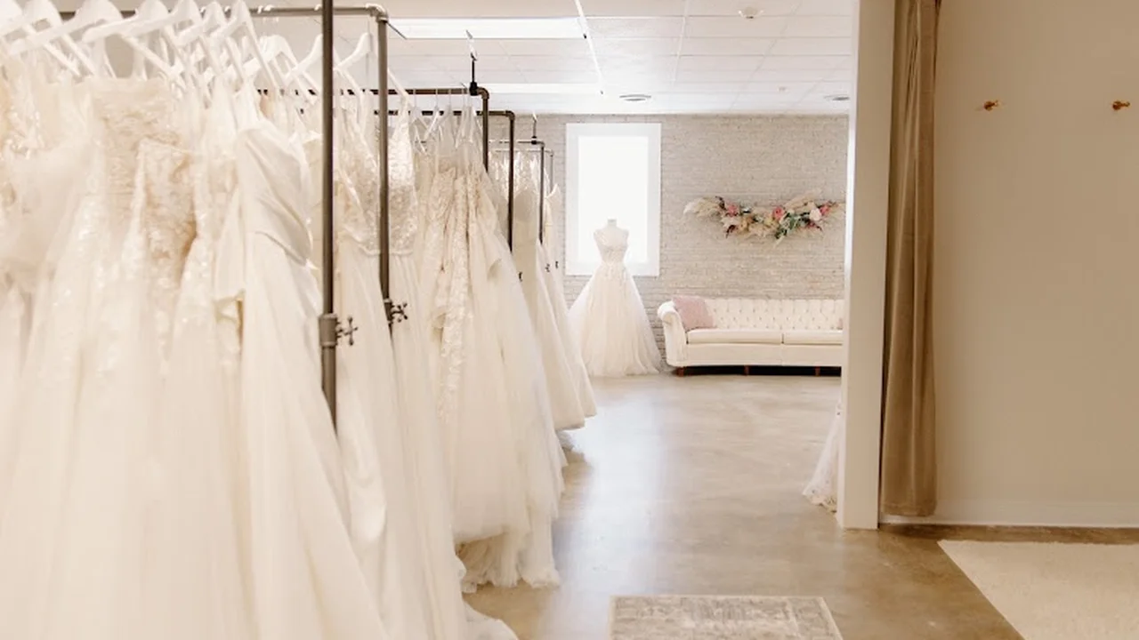 Consignment store in Marietta, Georgia: Serendipity Bridal