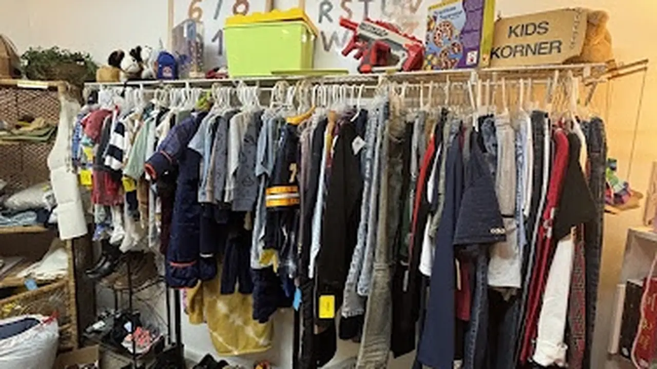 Consignment store in Tallahassee, Florida: Shanelle Marie's Consignment