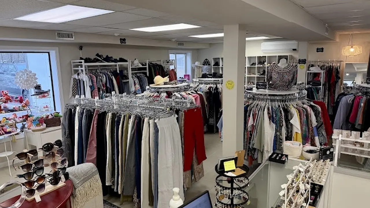 Consignment store in Kittery, Maine: Share the Love Consignment