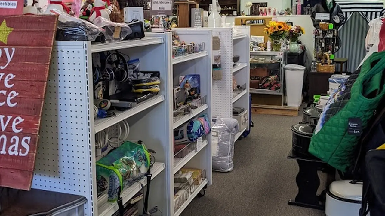 Consignment store in Louisville, Kentucky: Shop Of Found Things