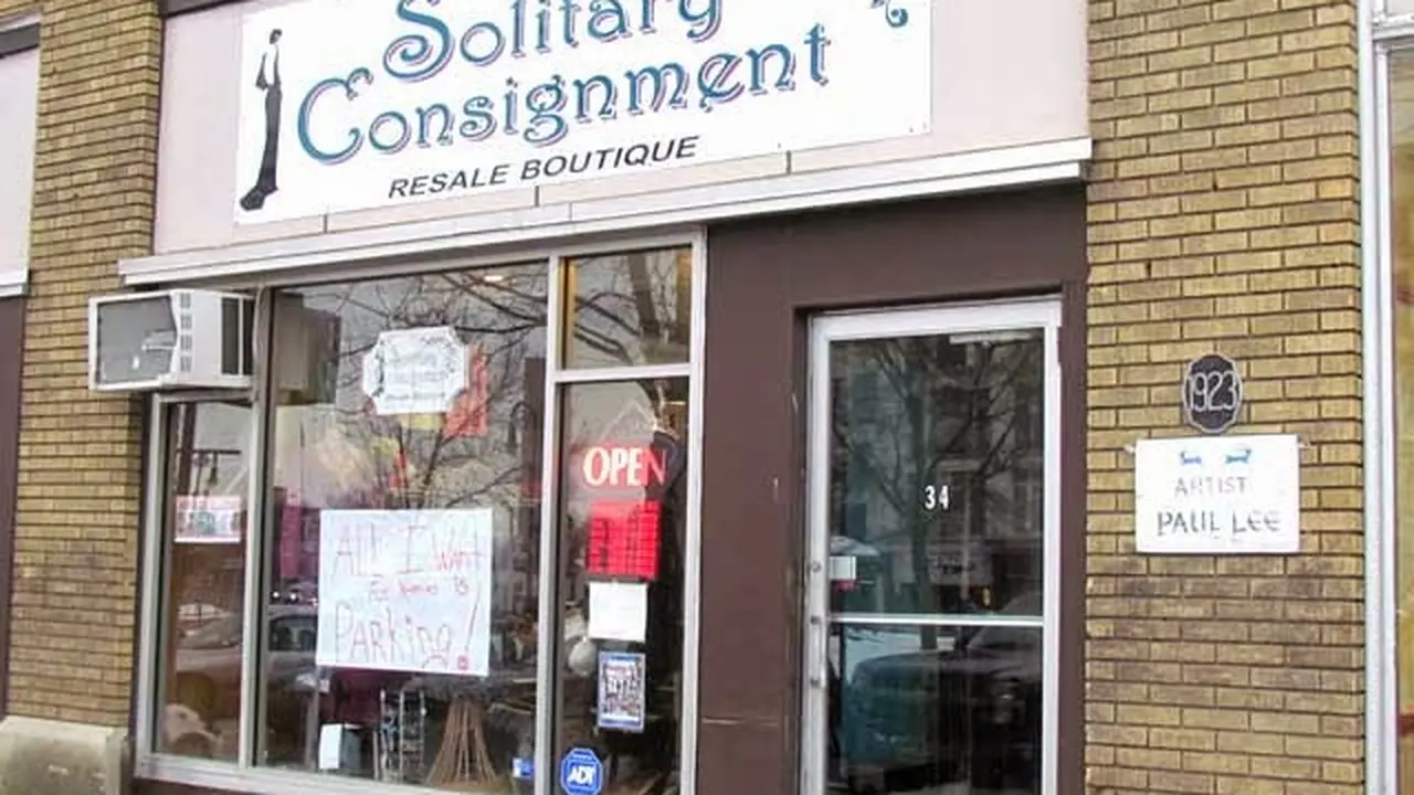 Consignment store in Watertown, New York: Solitary Consignment