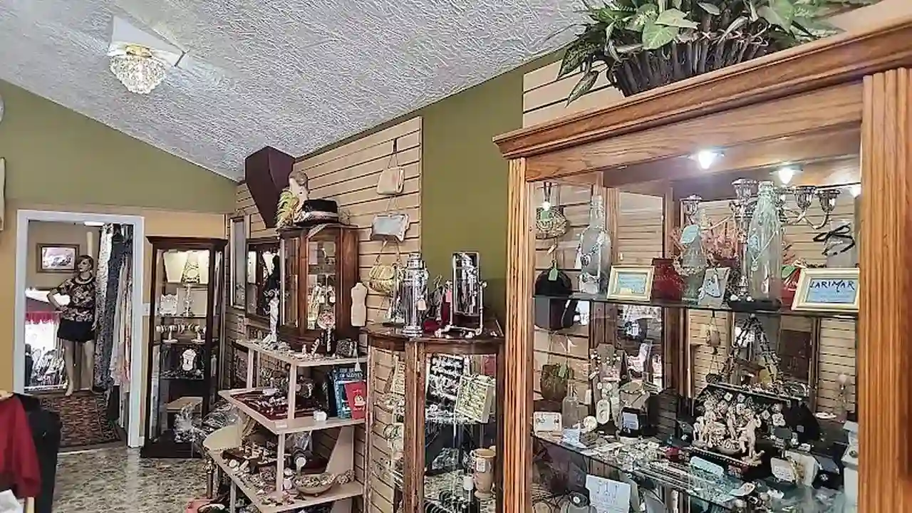 Consignment store in Robinson, Illinois: Southern Belle Consignment Boutique