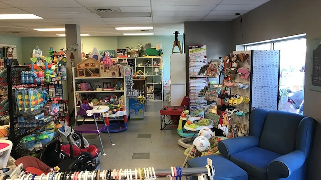 Consignment store in Yakima, Washington: Sprout Again
