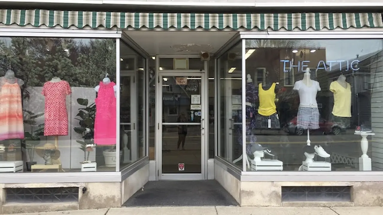 Consignment store in Gowanda, New York: Still The Attic Place