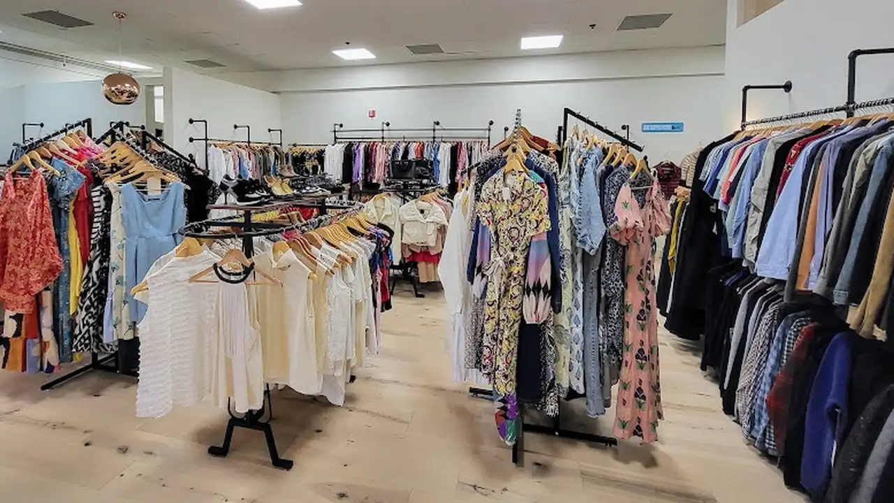 Consignment store in Ketchum, Idaho: Styled Twice