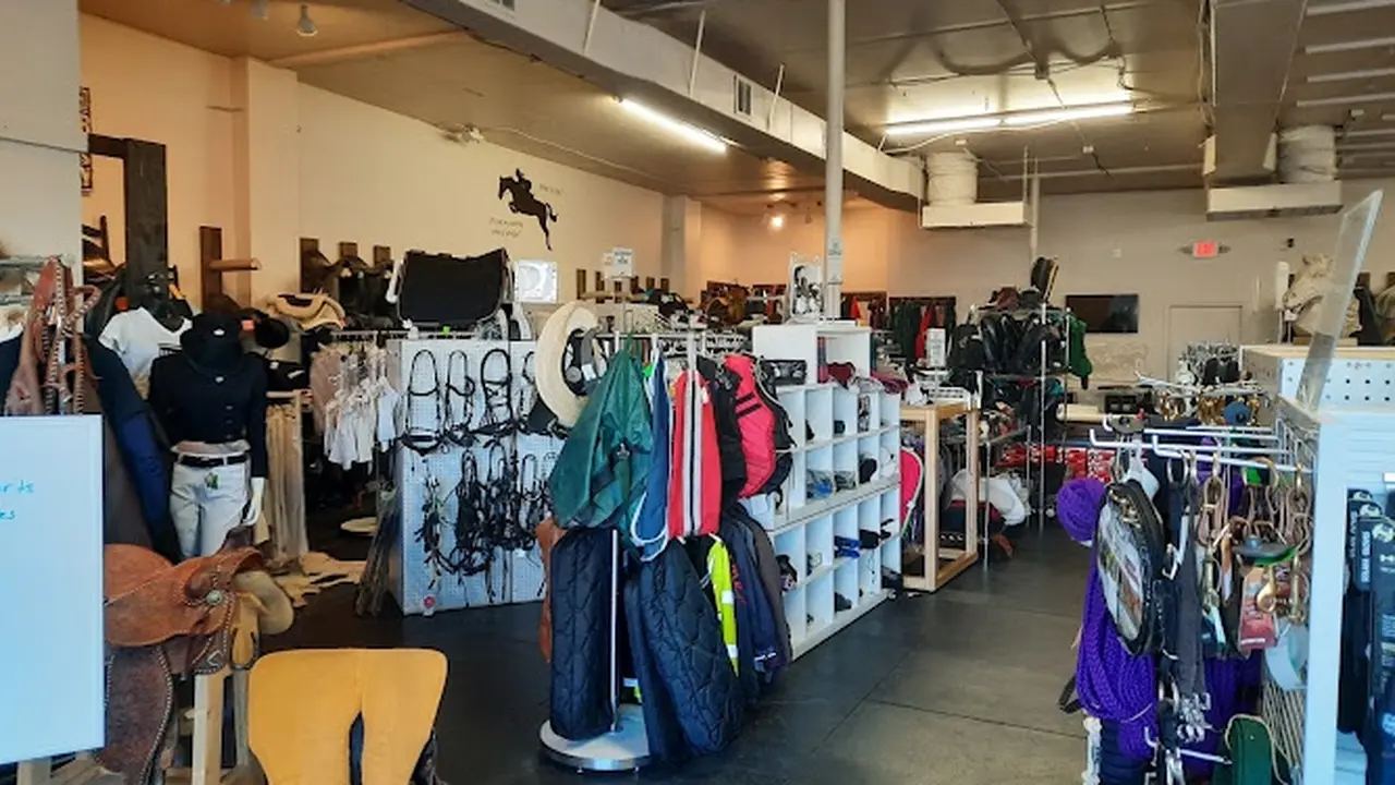 Consignment store in Phoenix, Arizona: Tack Solutions